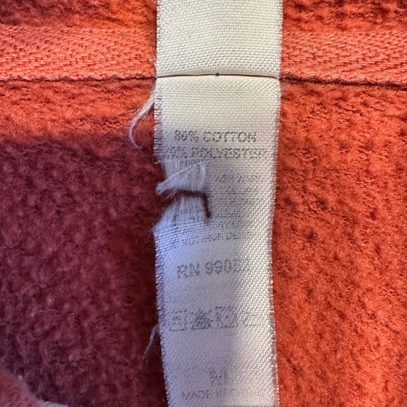 Women’s zip up beach hoodie “Forever Chasing Sunshine” logo on the back. Size M - Picture 4 of 9